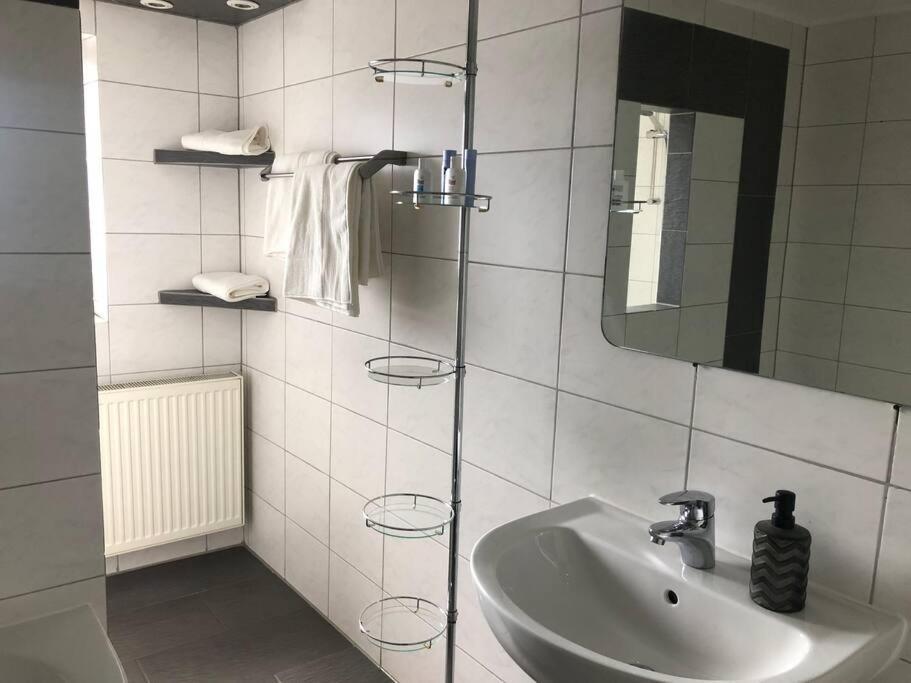 Ferienwohnung Mit Grosser Dachterrasse Bielefeld Exterior photo
